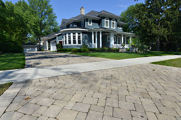 Best Decorative Driveway Pavers  in Leetsdale, PA