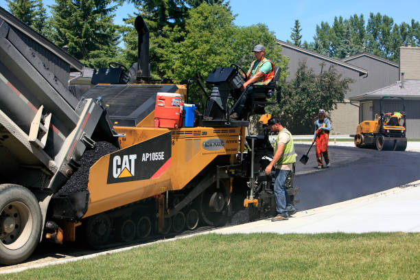 Best Driveway Paver Sealing  in Leetsdale, PA